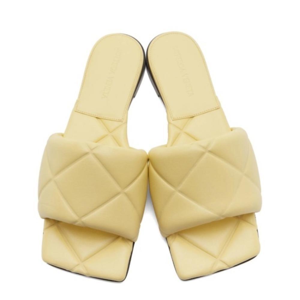 New Bottega Veneta Quilted embossed‎ Lido sandal size 39.5EU